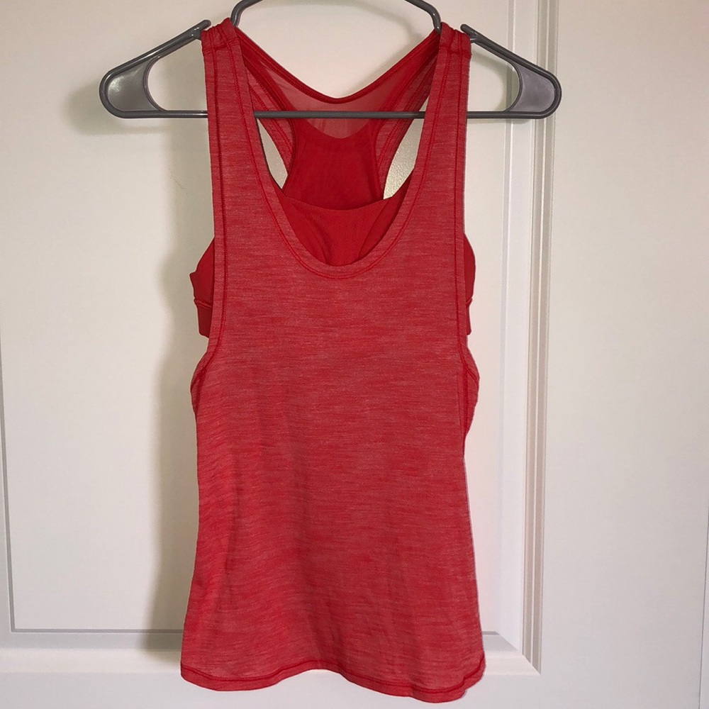 Lululemon tank